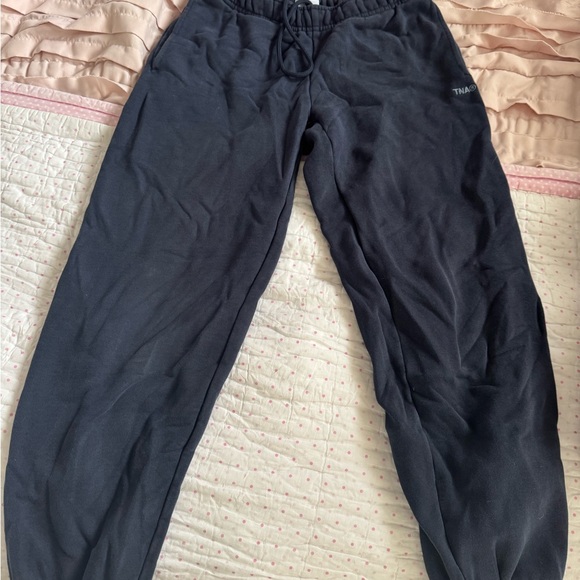 Aritzia/ TNA sweatpants bundle - Picture 6 of 7